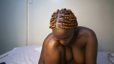 candycurly_ online show from 11/26/25, 03:24