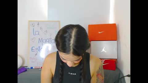 Sara online show from 09/19/25, 06:08