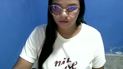 candyflowerlub online show from 02/23/25, 12:19