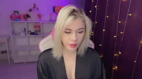 You can call me HH online show from 11/24/25, 05:45