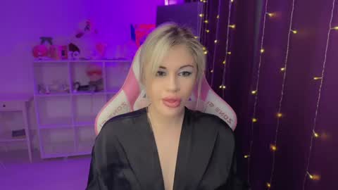 You can call me HH online show from 11/29/25, 04:10