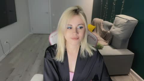 Snapshot of candyhannah chatting on 04/02/26, 04:48 You can call me HH online show from 04/02/26, 04:48