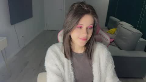 Snapshot of candyhannah chatting on 04/27/26, 06:50 You can call me HH online show from 04/27/26, 06:50