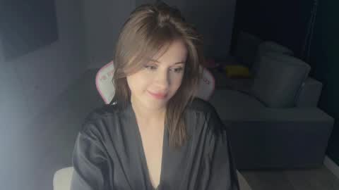 Snapshot of candyhannah chatting on 05/14/26, 06:26 You can call me HH online show from 05/14/26, 06:26