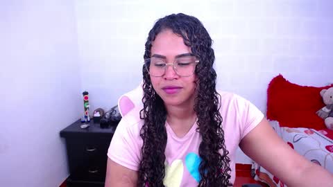 Snapshot of candyhot_sex chatting on 03/24/26, 06:24 Karen online show from 03/24/26, 06:24