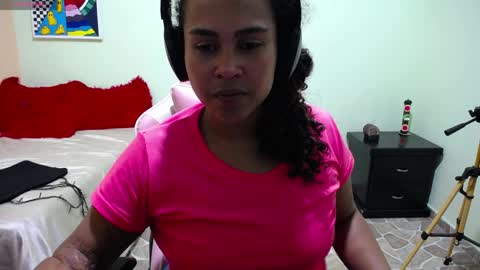 Snapshot of candyhot_sex chatting on 05/19/26, 12:27 Karen online show from 05/19/26, 12:27