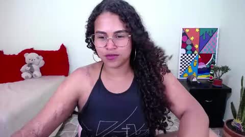 Snapshot of candyhot_sex chatting on 06/11/26, 03:37 Karen online show from 06/11/26, 03:37