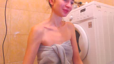 CANDYJESx online show from 01/30/25, 07:50