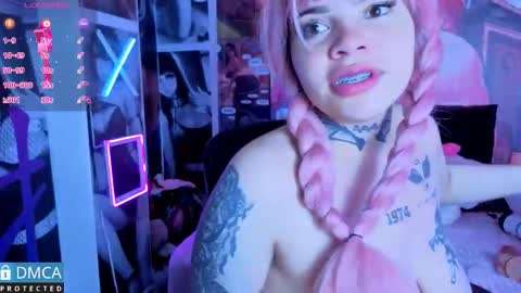 Snapshot of candykane06 chatting on 10/24/25, 01:57 Candy online show from 10/24/25, 01:57