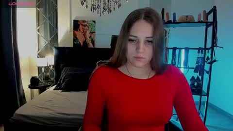 Sofia online show from 02/06/25, 12:54