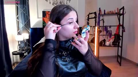 Snapshot of candykimmy chatting on 11/13/25, 12:42 Sofia online show from 11/13/25, 12:42