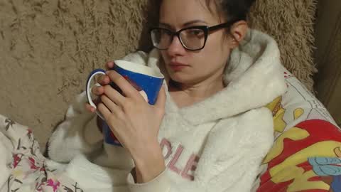 say meow and send tips  online show from 02/18/25, 09:09