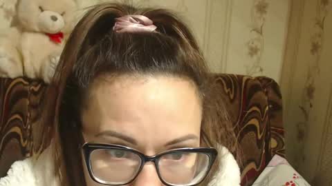 say meow and send tips  online show from 03/02/25, 12:22