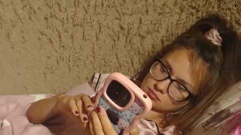 say meow and send tips  online show from 09/12/25, 07:58