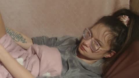 say meow and send tips  online show from 03/13/26, 02:23