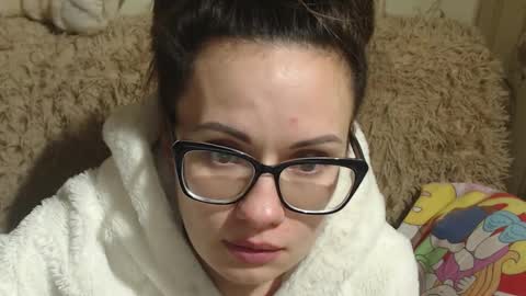 Snapshot of candylady136 chatting on 02/15/25, 09:04 say meow and send tip online show from 02/15/25, 09:04