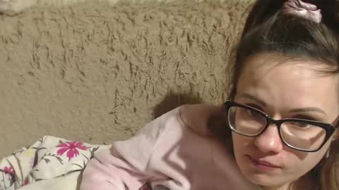 Snapshot of candylady136 chatting on 02/20/25, 05:18 say meow and send tip online show from 02/20/25, 05:18