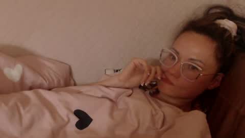 Snapshot of candylady136 chatting on 06/09/26, 04:29 say meow and send tip online show from 06/09/26, 04:29
