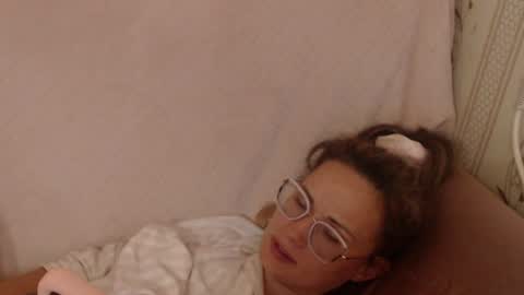 Snapshot of candylady136 chatting on 06/29/26, 12:05 say meow and send tip online show from 06/29/26, 12:05