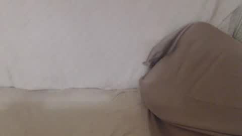 Snapshot of candylady136 chatting on 07/01/26, 06:51 say meow and send tip online show from 07/01/26, 06:51