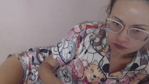 Snapshot of candylady136 chatting on 07/04/26, 06:41 say meow and send tip online show from 07/04/26, 06:41