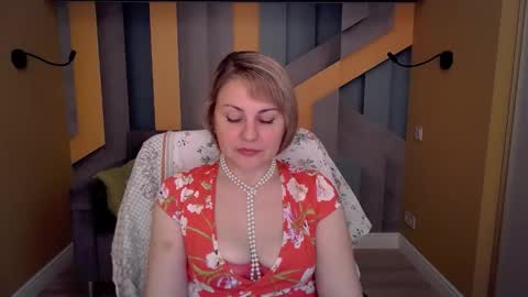 Snapshot of candylons chatting on 04/02/26, 05:27 CandyLons online show from 04/02/26, 05:27