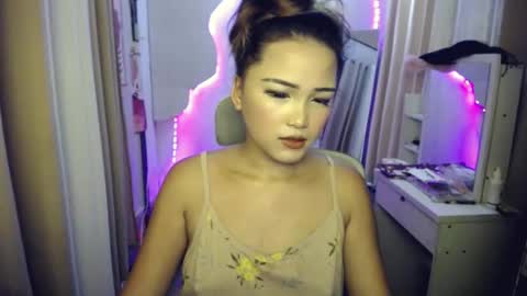leahlex 3 online show from 04/21/26, 09:59