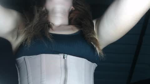 Snapshot of candylovet chatting on 04/03/26, 03:32 candylovet online show from 04/03/26, 03:32