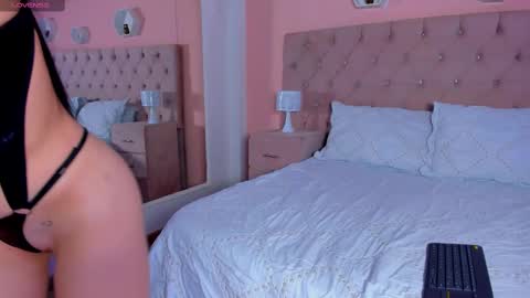 Candy online show from 03/06/25, 08:48