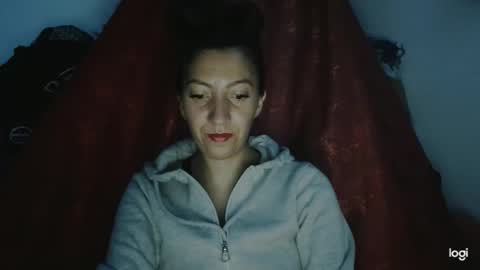 Snapshot of candymilfff chatting on 12/11/24, 04:49 candymilfff online show from 12/11/24, 04:49