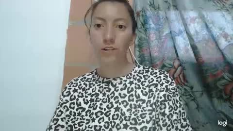 Snapshot of candymilfff chatting on 03/08/25, 10:56 candymilfff online show from 03/08/25, 10:56