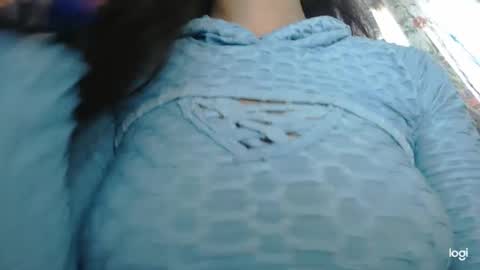 Snapshot of candymilfff chatting on 03/10/25, 09:29 candymilfff online show from 03/10/25, 09:29