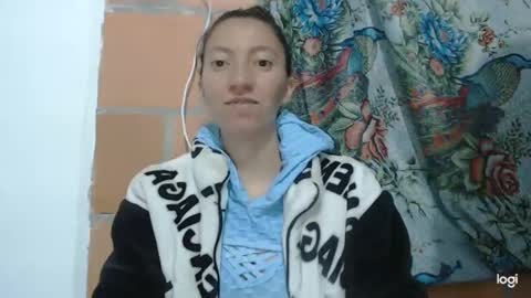 Snapshot of candymilfff chatting on 03/11/25, 02:43 candymilfff online show from 03/11/25, 02:43