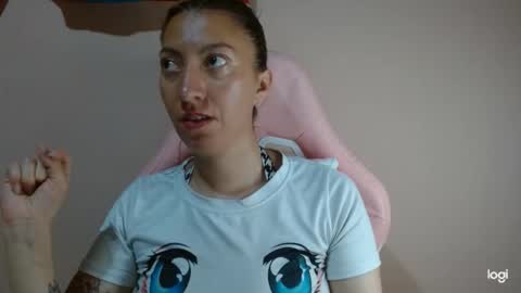 Snapshot of candymilfff chatting on 03/23/26, 08:24 candymilfff online show from 03/23/26, 08:24