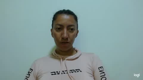 Snapshot of candymilfff chatting on 07/26/26, 01:29 candymilfff online show from 07/26/26, 01:29