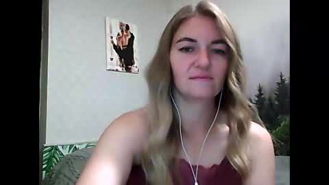 Snapshot of candyolime chatting on 09/09/25, 09:25 Daisy online show from 09/09/25, 09:25