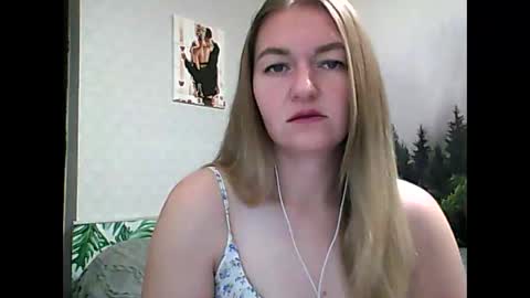 Snapshot of candyolime chatting on 09/28/25, 09:31 Daisy online show from 09/28/25, 09:31