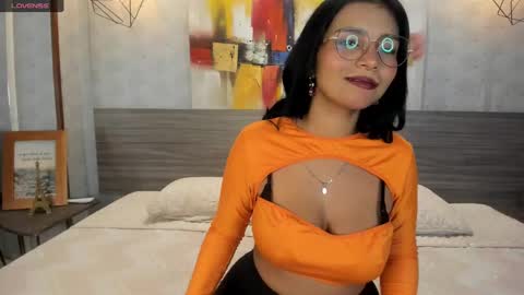 Candys Victoria online show from 02/16/25, 01:25
