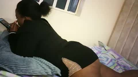 candyXLO online show from 02/04/26, 06:03