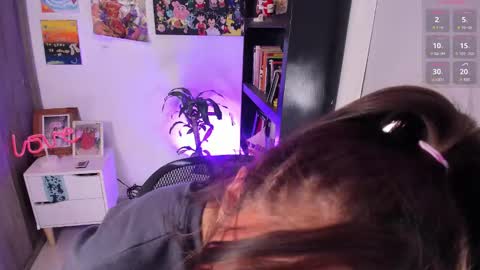 Snapshot of candyxpeach chatting on 02/06/25, 07:07 Camilla online show from 02/06/25, 07:07