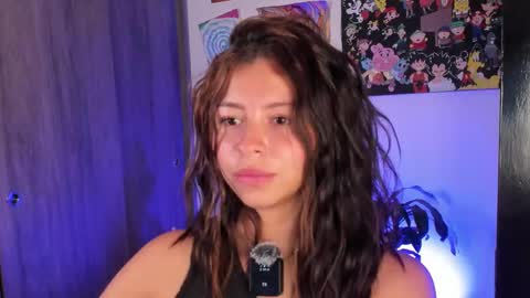 Snapshot of candyxpeach chatting on 03/07/25, 06:00 Camilla online show from 03/07/25, 06:00