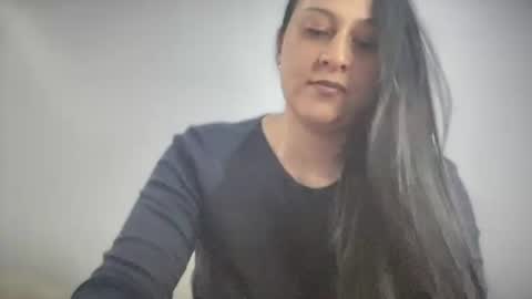 diosa latina online show from 11/08/25, 03:50