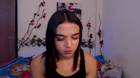 Snapshot of candyy_doll_ chatting on 04/28/26, 02:27 candyy_doll_ online show from 04/28/26, 02:27