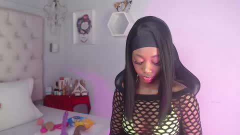 Candy Ebony online show from 11/27/25, 02:24