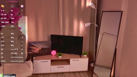 Karina online show from 02/24/26, 10:41