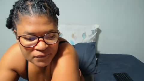 Snapshot of candyyumsaerolaxx chatting on 06/14/26, 06:04 candyyumsaerolaxx online show from 06/14/26, 06:04