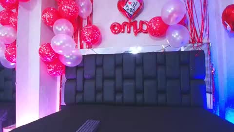 Snapshot of canela_osadaa_ chatting on 02/14/25, 11:53 Aura online show from 02/14/25, 11:53