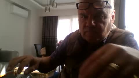 Snapshot of cankoksal1 chatting on 11/17/25, 08:20 cankoksal1 online show from 11/17/25, 08:20