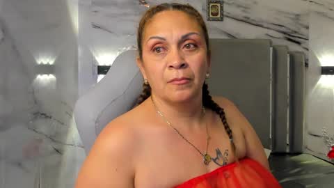 Snapshot of canndy_evanns chatting on 12/05/24, 07:49 Canndy Evanns online show from 12/05/24, 07:49