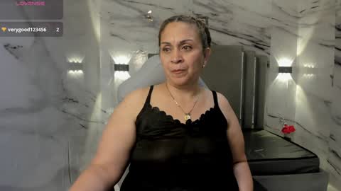 Snapshot of canndy_evanns chatting on 12/10/24, 05:28 Canndy Evanns online show from 12/10/24, 05:28